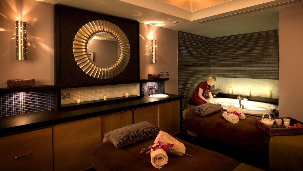 Grosvenor Pulford Hotel&Spa Eksteriør bilde